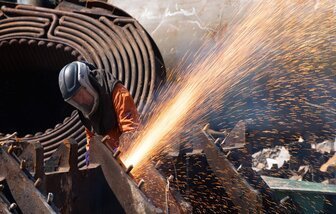 Decommissioning-Contractor-Complete-Demolition.jpg