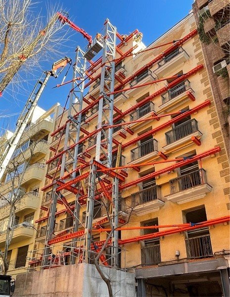 Facade retention